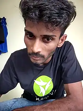 JOHN LEE DEREK online show from April 17, 7:11 am