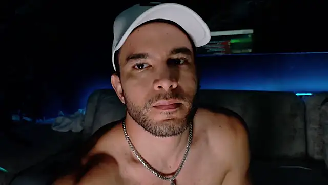 Crhis N Derek online show from October 21, 10:34 pm