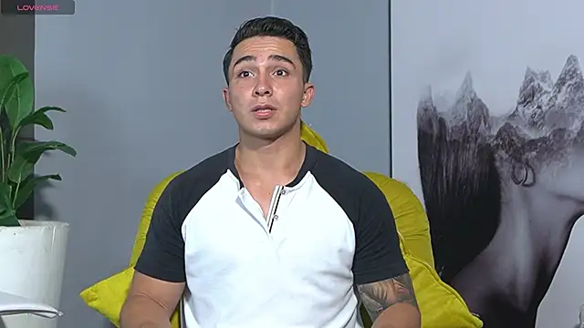 Ryan Hunt online show from September 23, 6:18 pm