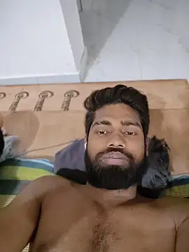 INDIANBOY7439 online show from April 11, 6:33 pm