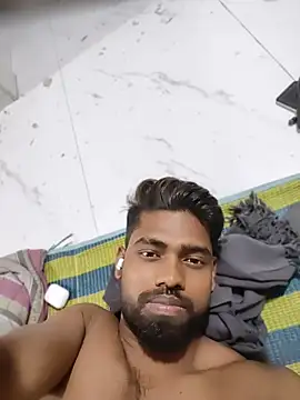 INDIANBOY7439 online show from April 17, 6:43 pm