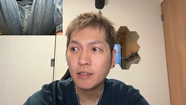 kensnb online show from April 16, 8:42 pm