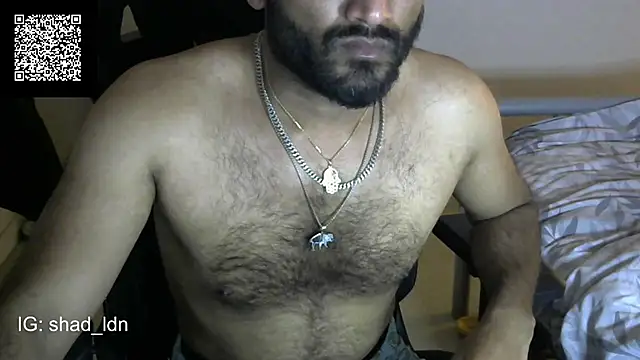 Snapshot of shadthebiguy chatting on December 24, 12:22 am shadthebiguy online show from December 24, 12:22 am