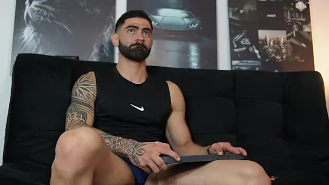 Austin bolt online show from October 12, 3:00 am