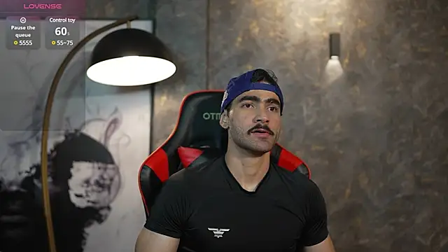 Austin bolt online show from December 5, 3:04 am