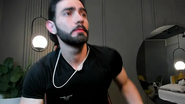 Austin bolt online show from December 28, 1:18 am