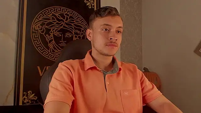 Desmon Clark online show from October 9, 12:48 am