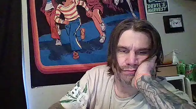 Snapshot of clitstitsandbongrips chatting on January 19, 5:39 pm clitstitsandbongrips online show from January 19, 5:39 pm