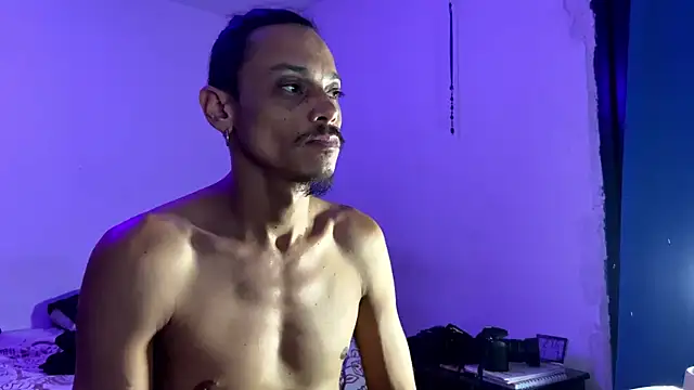 Snapshot of villanocat chatting on January 30, 3:00 am villanocat online show from January 30, 3:00 am