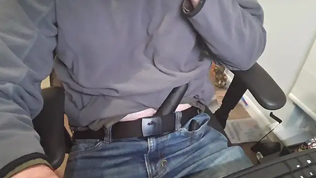 an4y8ot online show from November 26, 4:10 pm