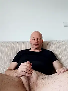 DADDYfucks2015 online show from December 5, 10:01 am