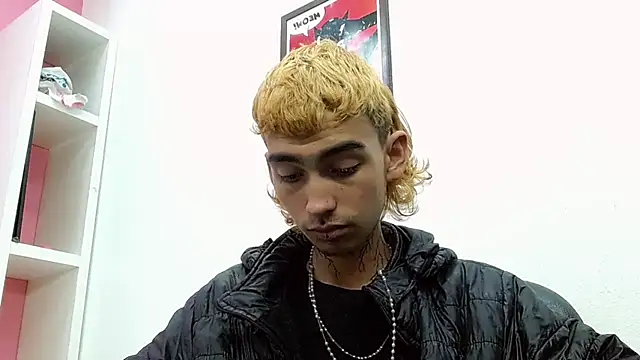 ttimy x boy online show from February 6, 11:12 pm