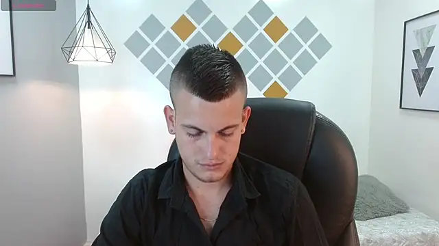 Cerokershelby online show from February 6, 8:13 pm