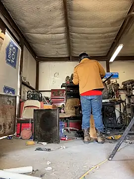 Snapshot of yomanfriend chatting on January 21, 3:50 pm yomanfriend online show from January 21, 3:50 pm