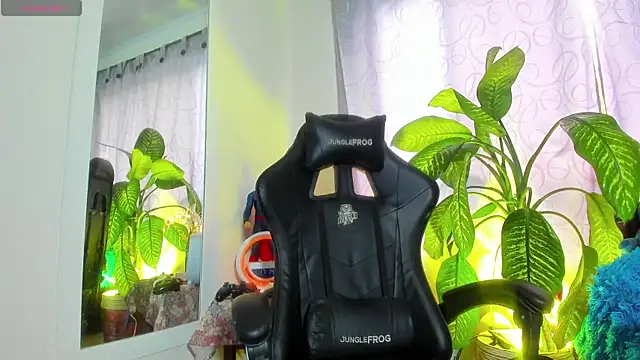 Chris Maddox online show from January 20, 10:15 pm