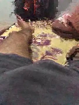 Snapshot of Bigdick_pedro chatting on October 18, 11:09 pm Bigdick pedro online show from October 18, 11:09 pm