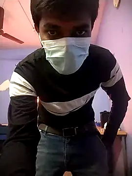 Tamilandteluguboy14 online show from December 3, 6:24 am