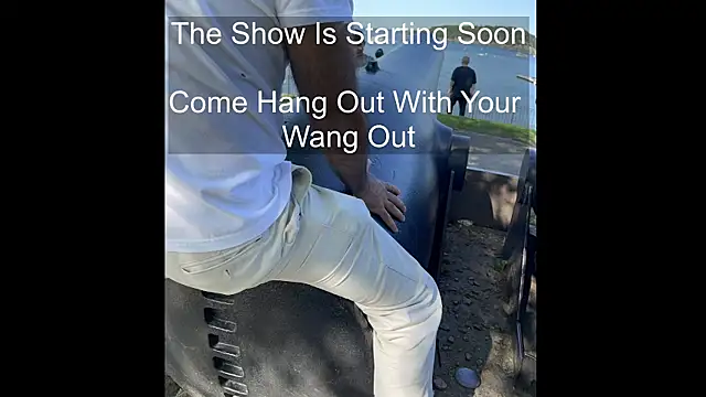 bear russian hunk online show from May 20, 2:01 pm