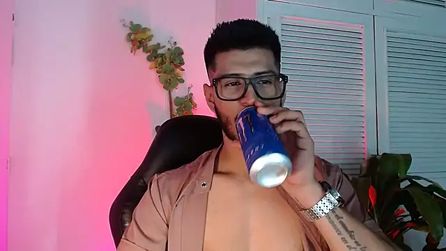 Colby brown03 online show from September 23, 7:57 pm