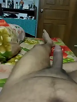 Snapshot of akash125800 chatting on February 13, 6:38 pm akash125800 online show from February 13, 6:38 pm