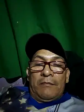 Snapshot of ardiente47 chatting on March 20, 2:51 am ardiente47 online show from March 20, 2:51 am