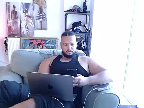 1LordKingsley online show from June 16, 3:31 am