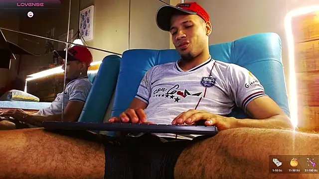 SonicJ25 online show from February 27, 12:12 am