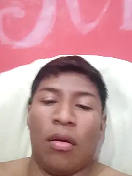 Tu papi 69  online show from October 11, 4:38 am