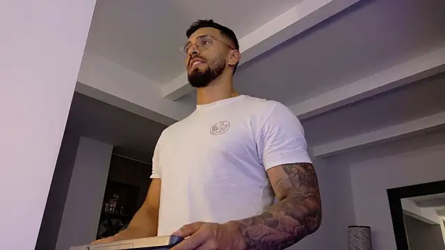 tony muscle online show from January 31, 11:25 pm