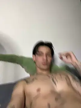 Snapshot of Apolo_Hidalgo01 chatting on January 9, 9:37 pm Apolo Hidalgo01 online show from January 9, 9:37 pm