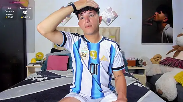 patrick sanzz online show from March 16, 8:35 pm