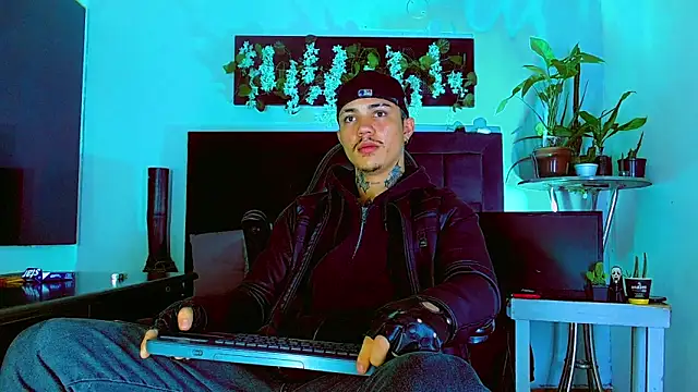 HannibalLester online show from March 3, 7:16 am