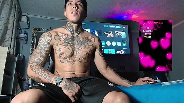 Nickhot0609 online show from February 27, 2:35 am