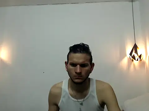 Snapshot of Latin_Boy24 chatting on September 18, 5:26 pm Latin Boy24 online show from September 18, 5:26 pm