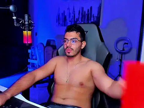 BrunoD31 online show from January 18, 5:42 am