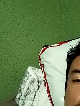 maxim1879 online show from December 7, 5:48 am