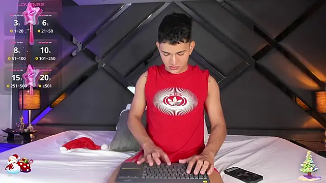 ander deimond  online show from December 11, 1:33 pm