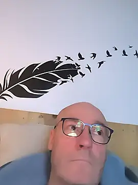 bogland33 online show from January 8, 7:19 pm