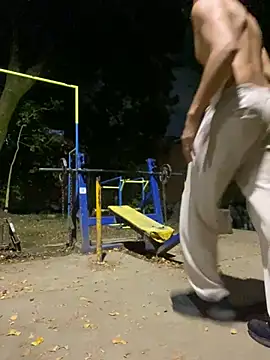 dantedesirexx online show from December 17, 4:01 am