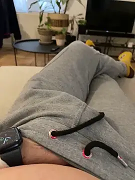 RSR 26689 online show from February 9, 3:34 pm