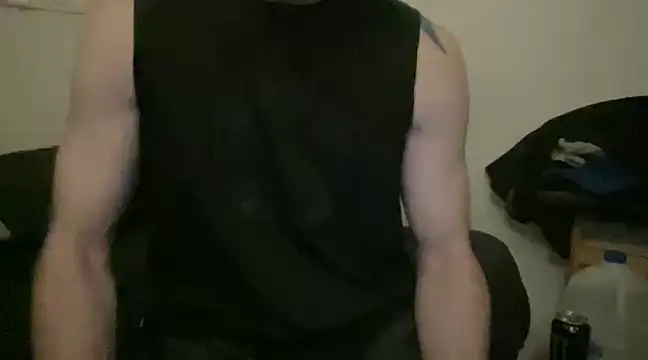 Snapshot of alphajoshkosh chatting on January 19, 1:00 am alphajoshkosh online show from January 19, 1:00 am