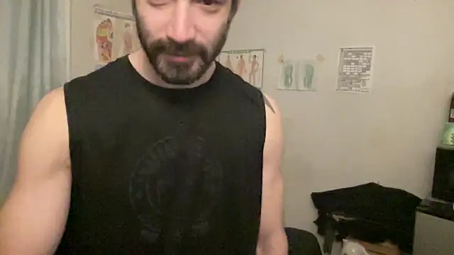 Snapshot of alphajoshkosh chatting on December 21, 9:33 am alphajoshkosh online show from December 21, 9:33 am