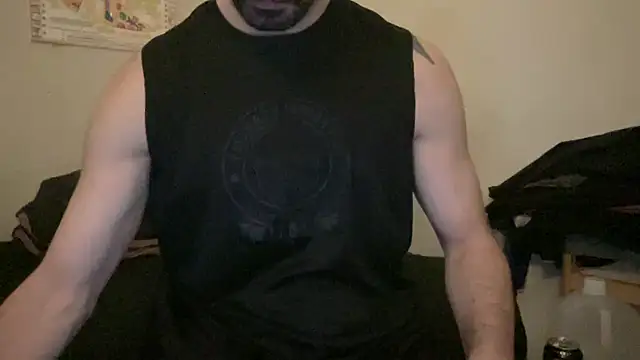 Snapshot of alphajoshkosh chatting on December 11, 11:00 pm alphajoshkosh online show from December 11, 11:00 pm