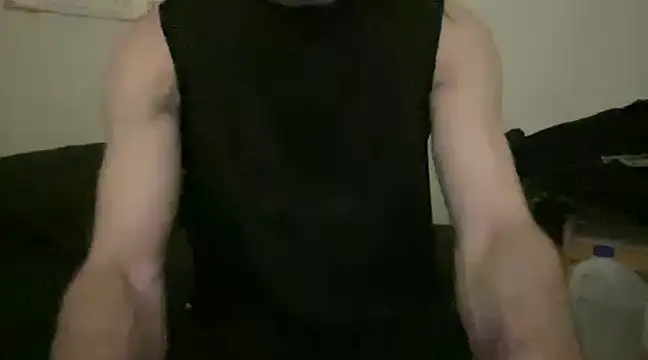 Snapshot of alphajoshkosh chatting on February 1, 1:12 am alphajoshkosh online show from February 1, 1:12 am