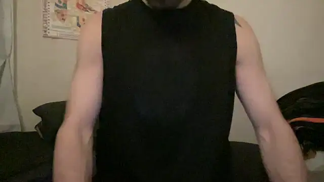 Snapshot of alphajoshkosh chatting on December 5, 4:42 am alphajoshkosh online show from December 5, 4:42 am