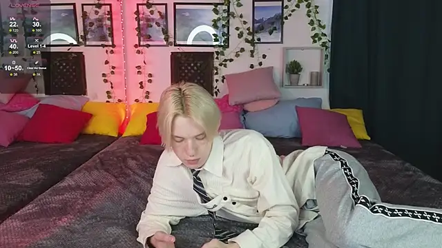 Ron Vils online show from March 6, 4:52 am