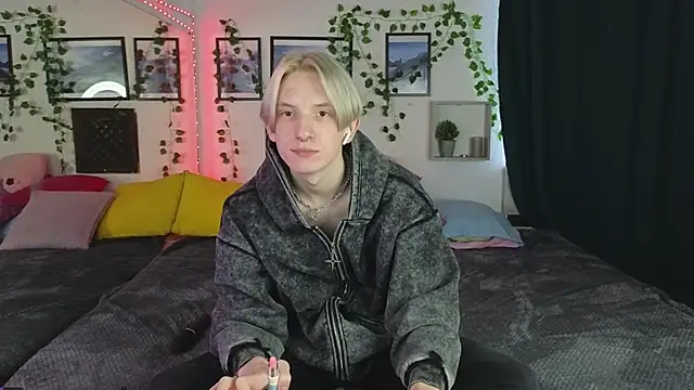 Ron Vils online show from March 16, 3:47 am