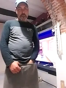 affascino online show from April 18, 7:21 am