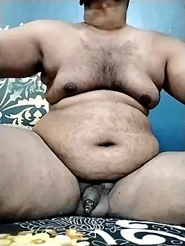 naughtykarthiktamilboy975 online show from February 19, 6:26 pm