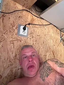 Snapshot of JakubW79 chatting on March 19, 4:02 pm JakubW79 online show from March 19, 4:02 pm